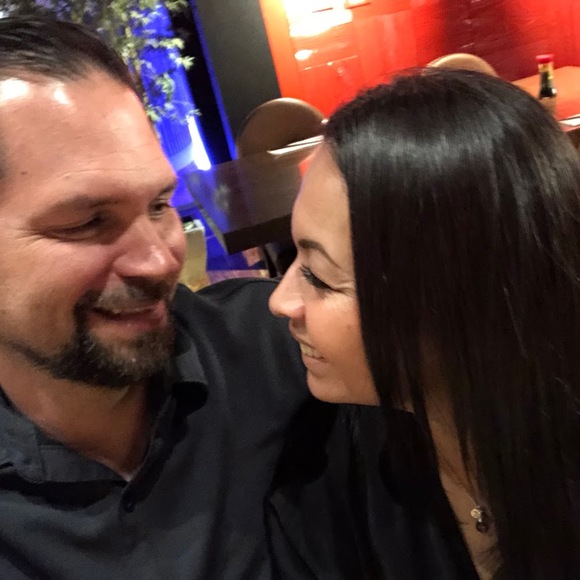 Meet your Posher, Sensible - Picture 1 of 1